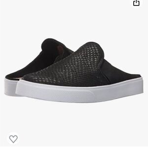 KAANAS Black Leather Sahara Slide Slip On-8